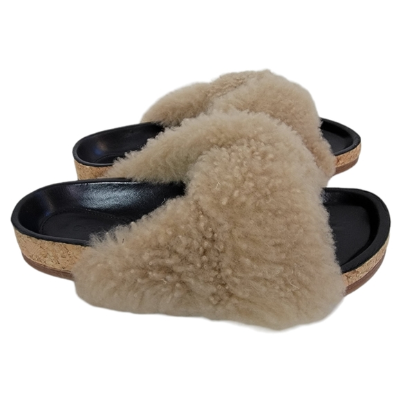 New Chloe Sherling Slides Sherpa Faux Fur Sandals Size 36 US 6 Beige - Picture 6 of 10